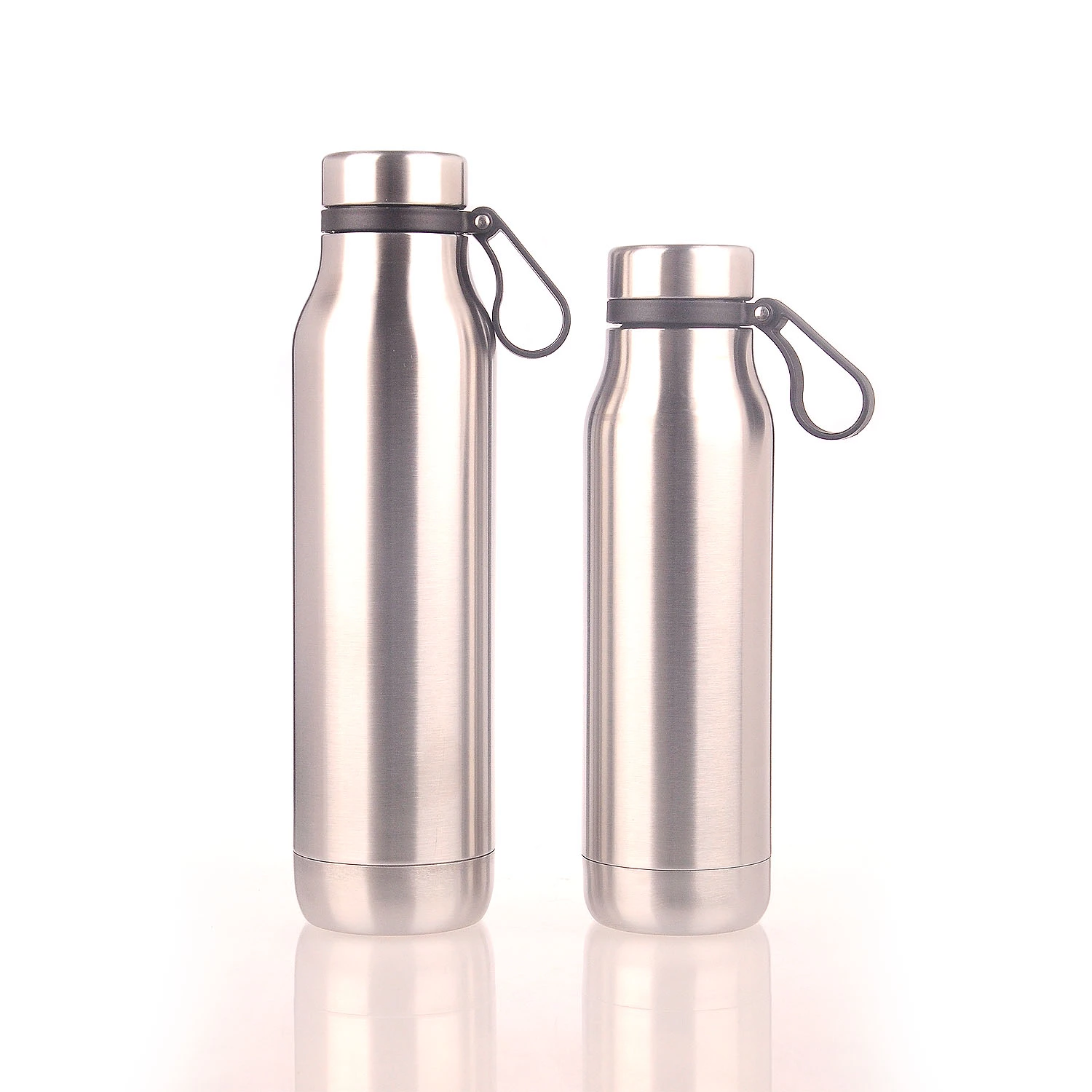 Hot Selling 700ml Stainless Steel Vacuum Insulated Flask for Sports Can Be Customized Logo
