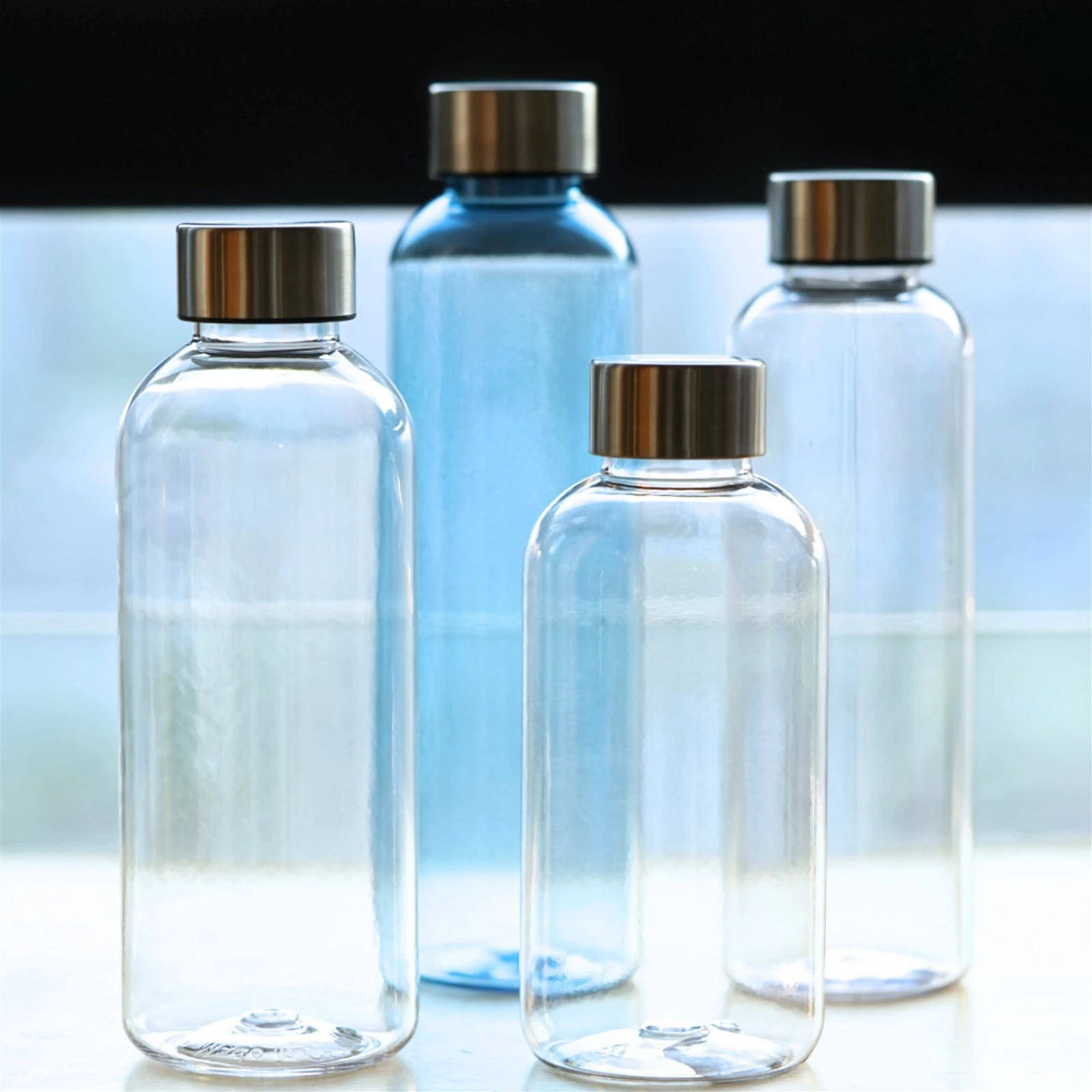 Metal Cap Leak-proof Water Bottle Metal Cap Leak-proof Water Bottle
